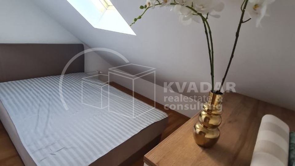 Maksimir/Kušlanova/komforan lijepo uređeni stan za najam/94m2/4-sobni/javni parking!
