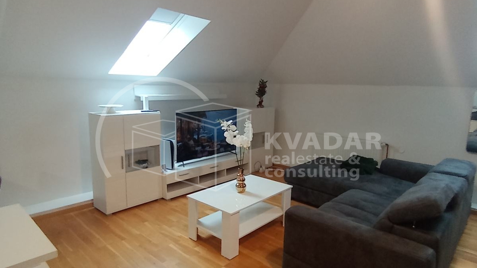 Maksimir/Kušlanova/komforan lijepo uređeni stan za najam/94m2/4-sobni/javni parking!
