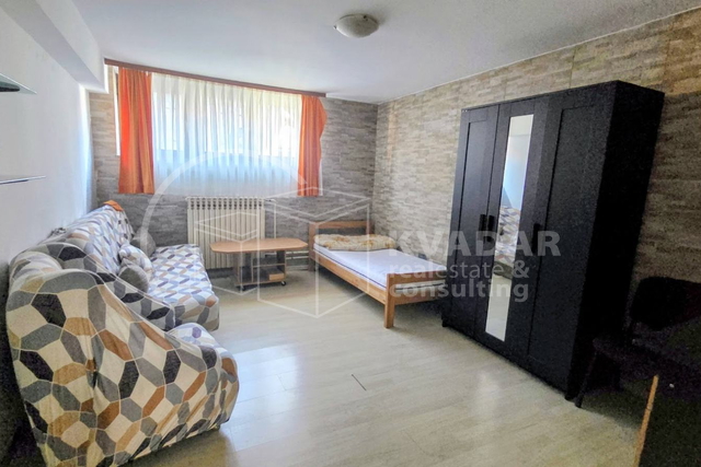 Trešnjevka/4-soban stan/65.44m2/blizina križanja Selske i Ozaljske!