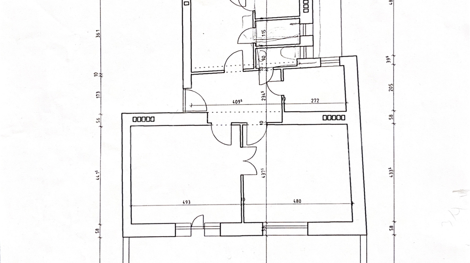 Strogi centar&sol;Tkal&ccaron;i&cacute;eva&sol;stan 80m2&plus;terasa 34m2&excl;