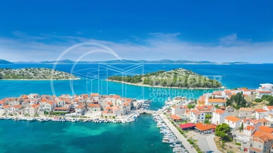 Luksuzan apartman u Tribunju /102 m2 / 200 m od plaže!           Luxury apartment for sale in Tribunj / 102 m2 / 200 m from the beach