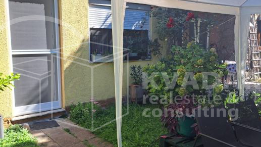 Tre&scaron;njevka&sol;odli&ccaron;na investicija&sol;odli&ccaron;na lokacija&sol;2-eta&zcaron;ni stan u zgradi&sol;vrt&sol; 101m2&sol;275&period;000&euro;&excl;&excl;