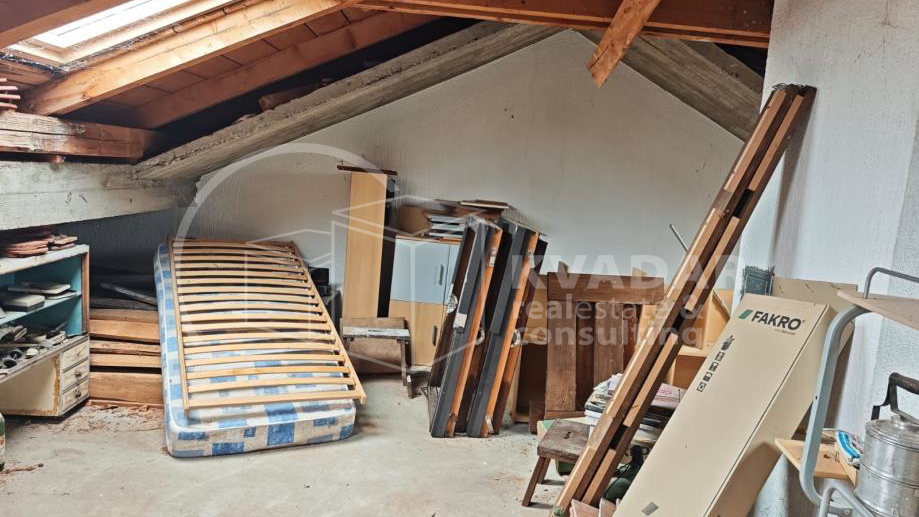 Tre&scaron;njevka&sol;odli&ccaron;na investicija&sol;odli&ccaron;na lokacija&sol;2-eta&zcaron;ni stan u zgradi&sol;vrt&sol; 101m2&sol;275&period;000&euro;&excl;&excl;