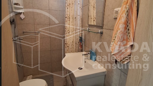 Prodaje se ugodna prizemnica s oku&cacute;nicom u &Ccaron;azmi &ndash; odli&ccaron;na lokacija nadomak centra&excl;