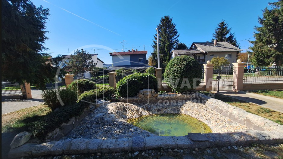Ekskluzivan poslovni prostor 1130 m&sup2; za najam &ndash; Reprezentativna povijesna zgrada &lpar;M namjena&rpar; sa zatvorenim bazenom i saunom&excl;