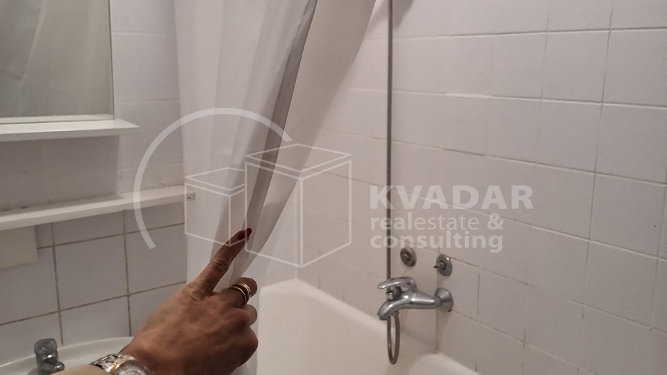 MALEŠNICA/2-SOBAN STAN 49 m2/NA ATRAKTIVNOJ LOKACIJI!