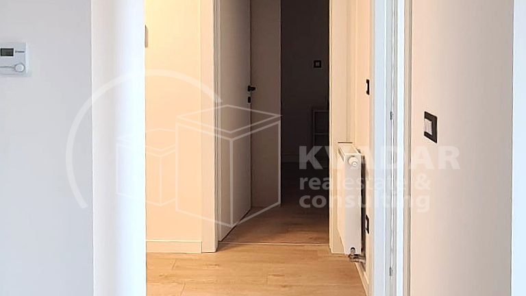 Stan za investiciju ili život – namješten, A+, terasa, parking