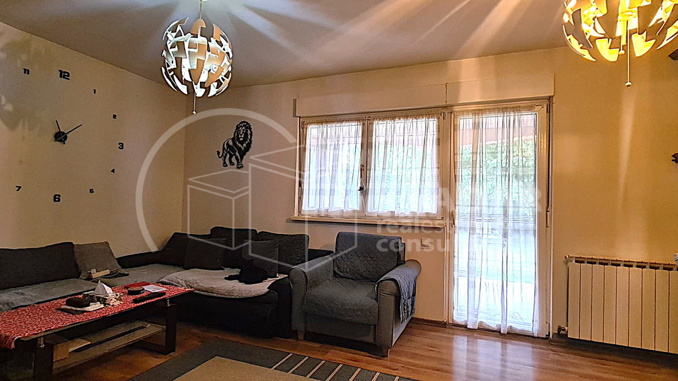 House&comma; 260 m2&comma; For Sale&comma; Velika Gorica - Petina