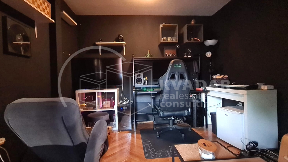 House&comma; 260 m2&comma; For Sale&comma; Velika Gorica - Pleso