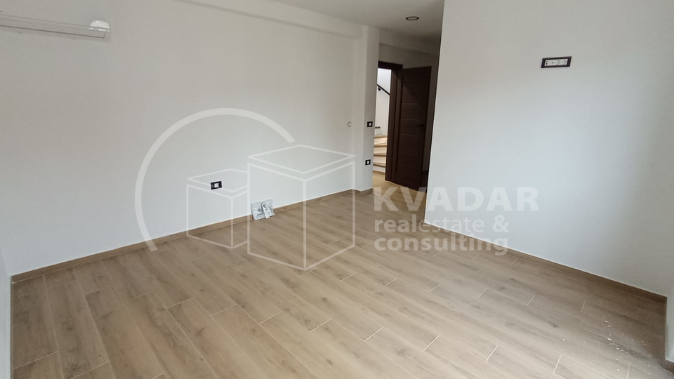 House&comma; 150 m2&comma; For Sale&comma; Privlaka - Sabunike