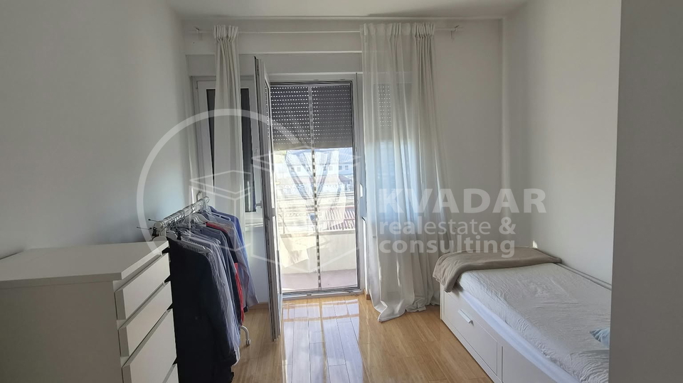 CENTAR&sol;KRI&Zcaron;ANJE BRANIMIROVE I KRALJICE JELENE 78m2&sol;3-sobn&sol;3kat&sol;balkoni&sol;LIFT&excl;