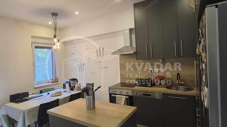 CENTAR&sol;KRI&Zcaron;ANJE BRANIMIROVE I KRALJICE JELENE 78m2&sol;3-sobn&sol;3kat&sol;balkoni&sol;LIFT&excl;