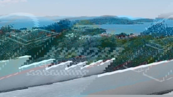 Prodaje se ekskluzivna VILA 1 s bazenom u Vodicama / 375 m2 /  Prekrasan pogled na more i arhipelag