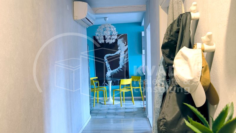 &Scaron;ibenik&sol;centar&sol;prodaje se moderan 3-sobni stan &sol;71m2&sol; izvrsna lokacija&excl;