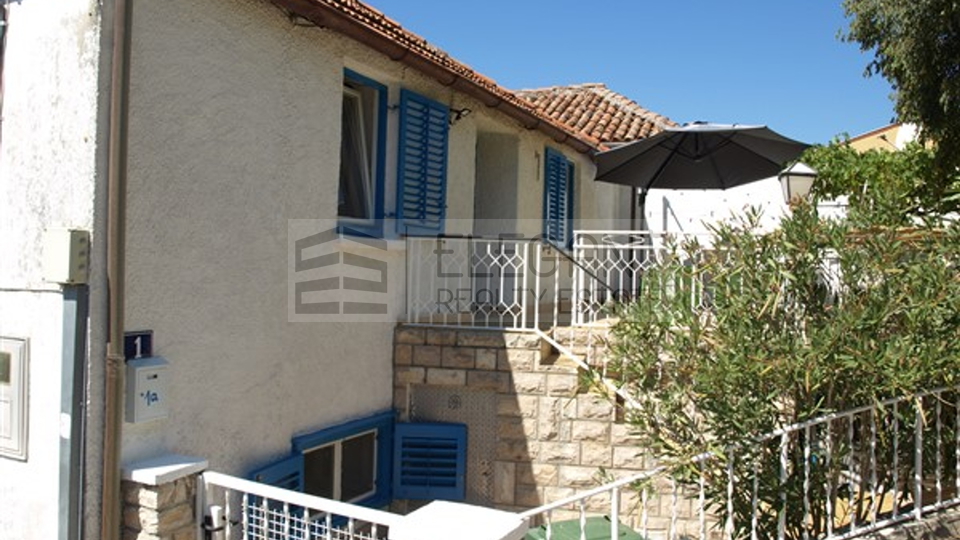 House, 65 m2, For Sale, Tisno