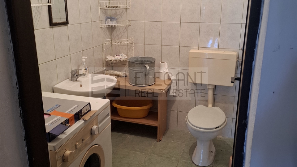 House&comma; 112 m2&comma; For Sale&comma; Tisno - Dubrava kod Tisna