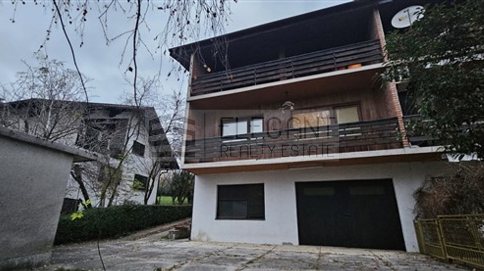 House, 260 m2, For Sale, Zagreb - Gajnice