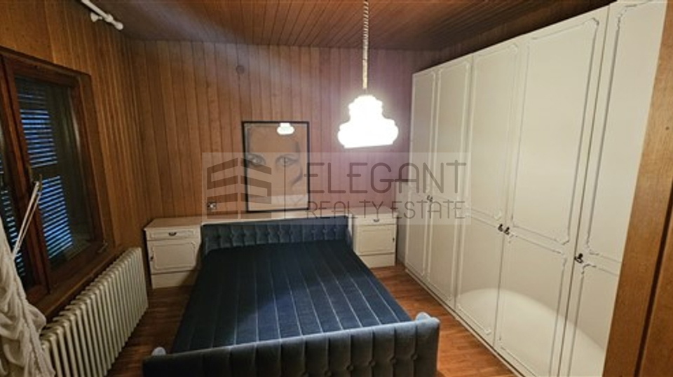 House, 260 m2, For Sale, Zagreb - Gajnice