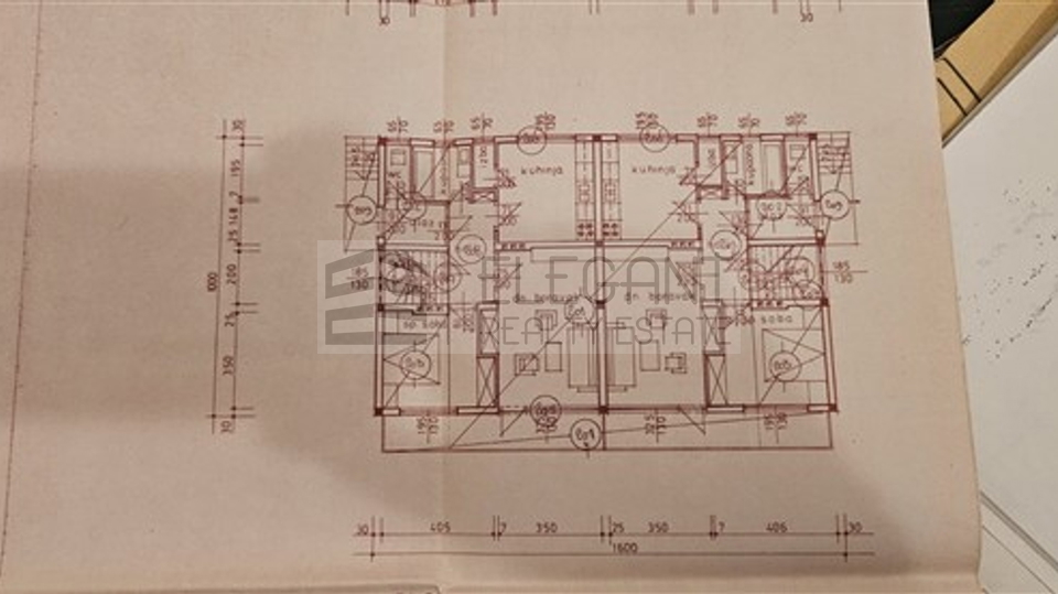 House, 260 m2, For Sale, Zagreb - Gajnice