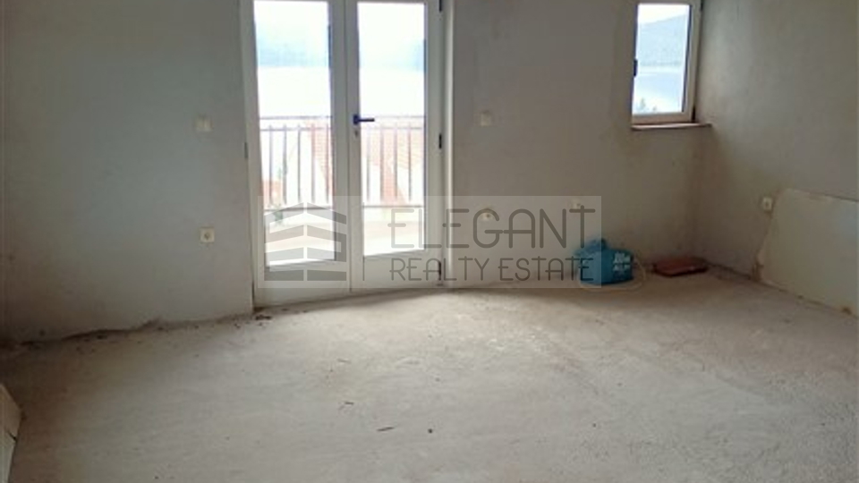 House, 235 m2, For Sale, Šibenik - Žaborić