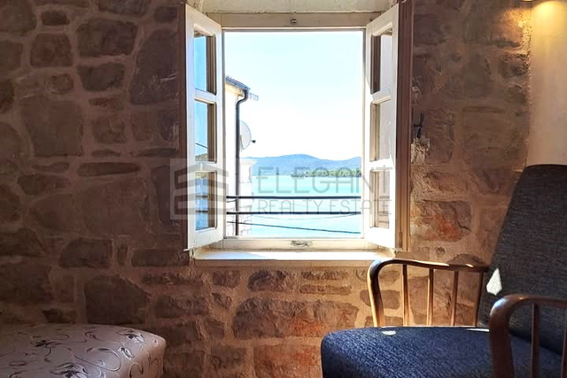 House, 105 m2, For Sale, Pirovac