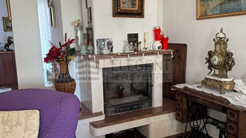 House, 334 m2, For Sale, Vodice