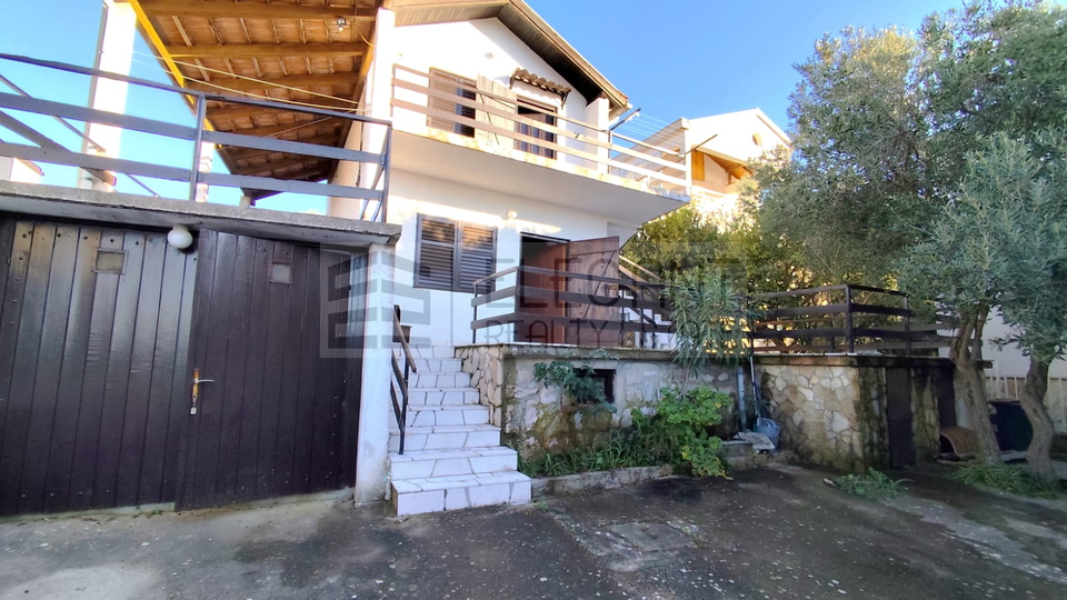 Murter Prodaja Ku&cacute;e - blizina Slanice