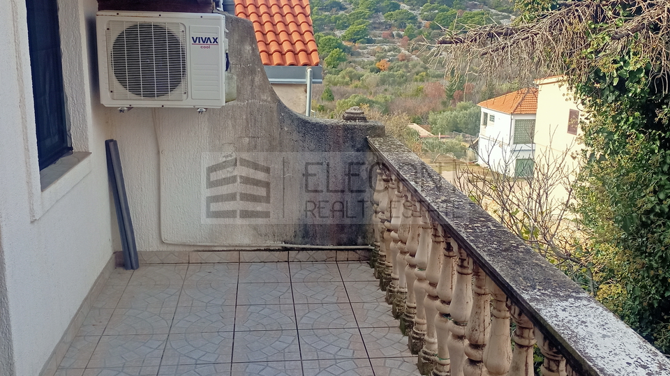 House, 118 m2, For Sale, Murter