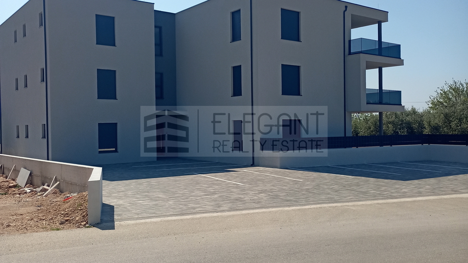 Novogradnja stan  Tribunj prodaja