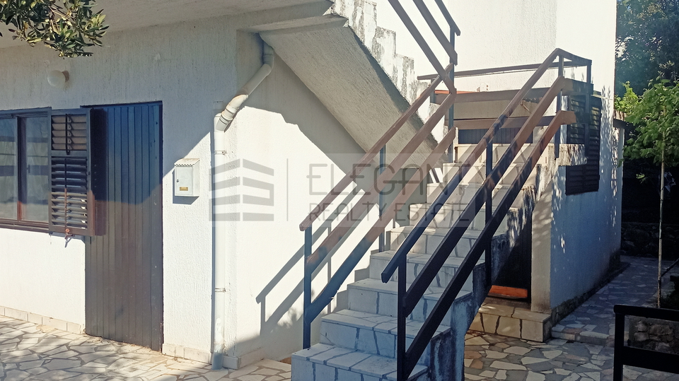 Murter Prodaja Ku&cacute;e - blizina Slanice