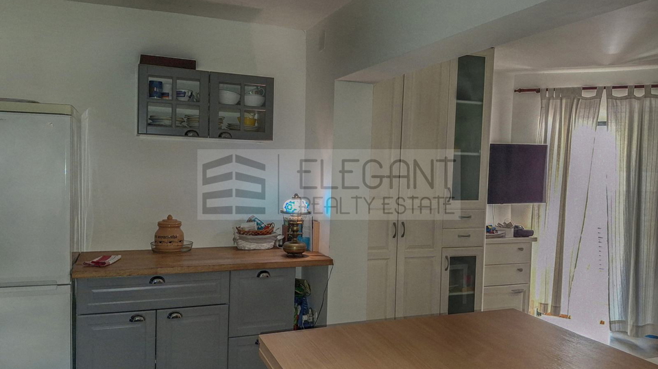 House, 101 m2, For Sale, Šibenik - Jadrija