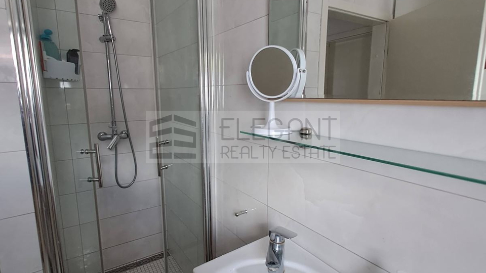 House, 101 m2, For Sale, Šibenik - Jadrija