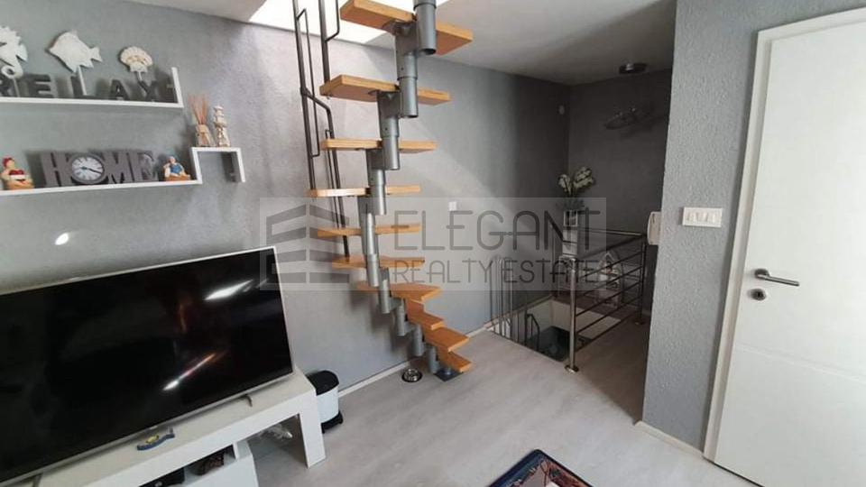 House, 72 m2, For Sale, Tisno - Betina