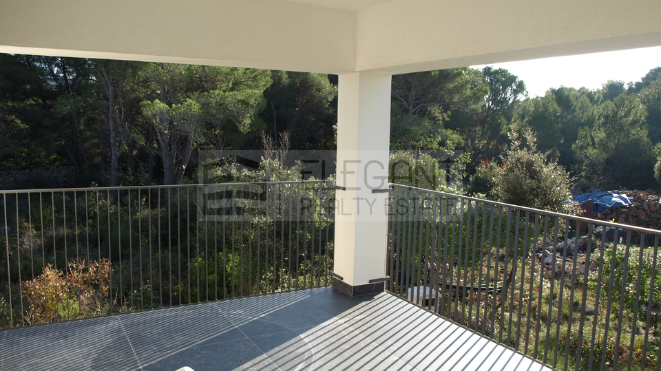 Ku&cacute;a Prodaja Pirovac