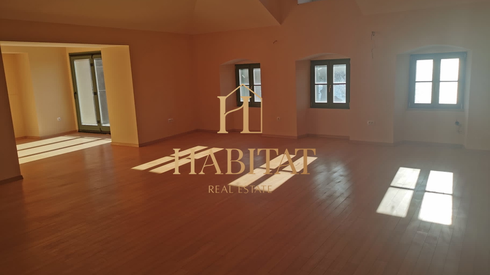 Wohnung, 180 m2, Verkauf, Opatija