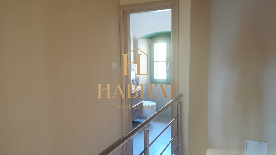 Apartment, 180 m2, For Sale, Opatija