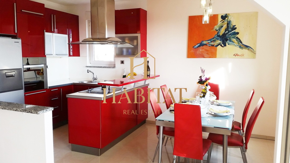 Apartment, 135 m2, For Sale, Opatija - Ičići