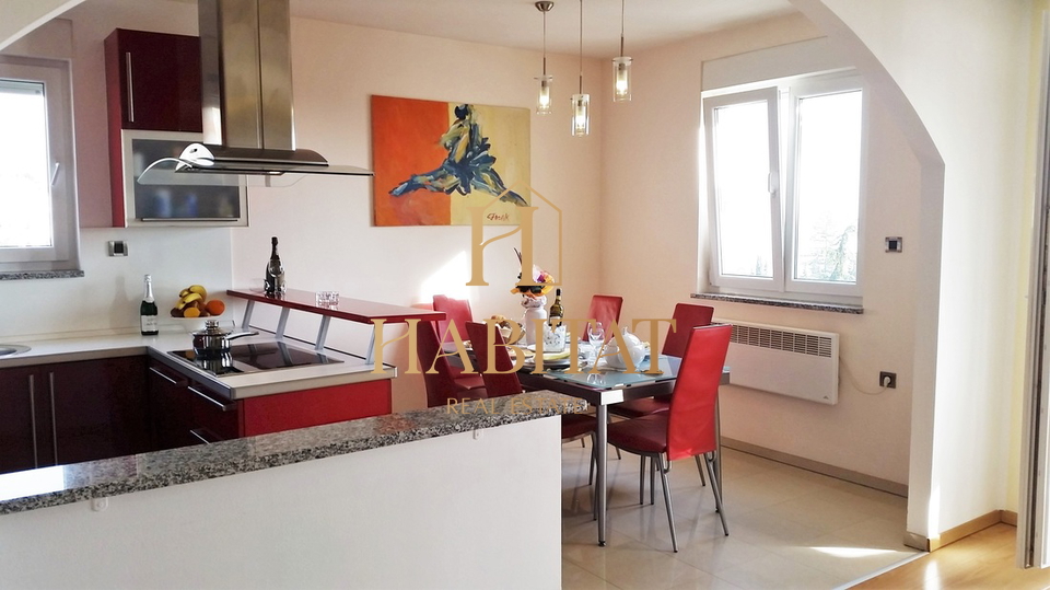 Apartment, 135 m2, For Sale, Opatija - Ičići