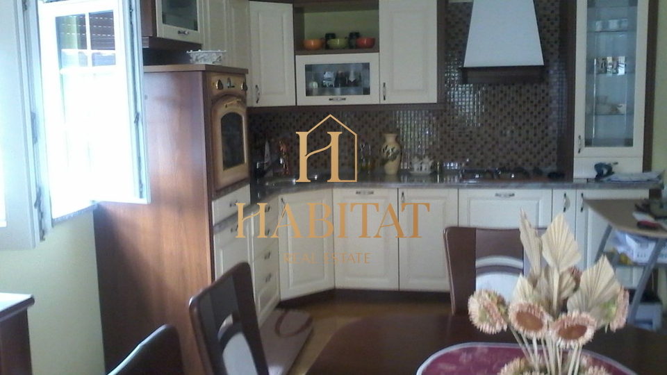 House, 268 m2, For Sale, Umag