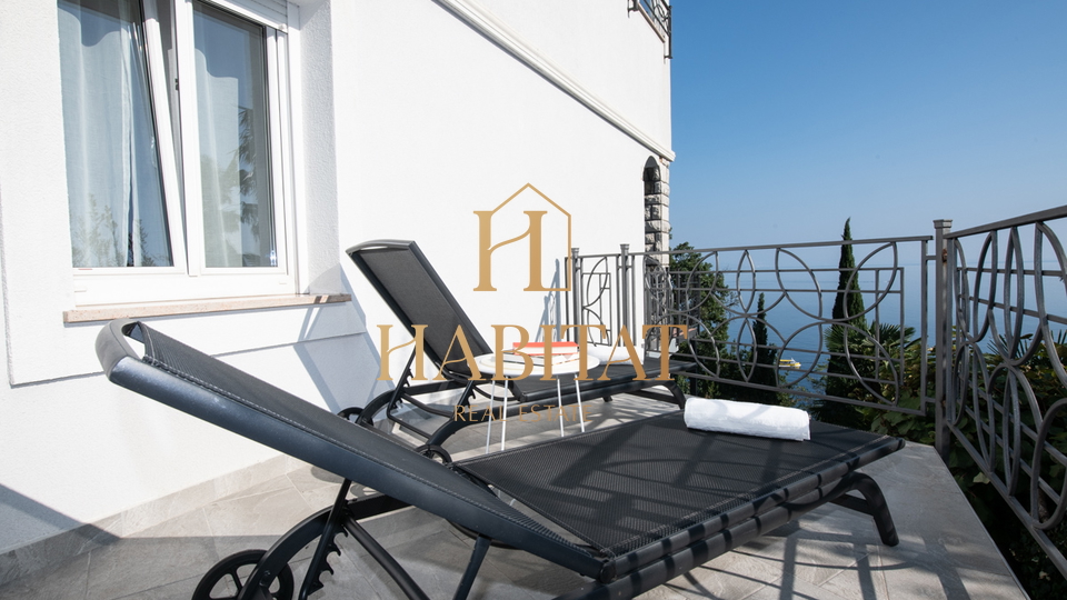 Opatija, stan, 3S+DB, 140 m2, 50m od mora s panoramskim pogledom