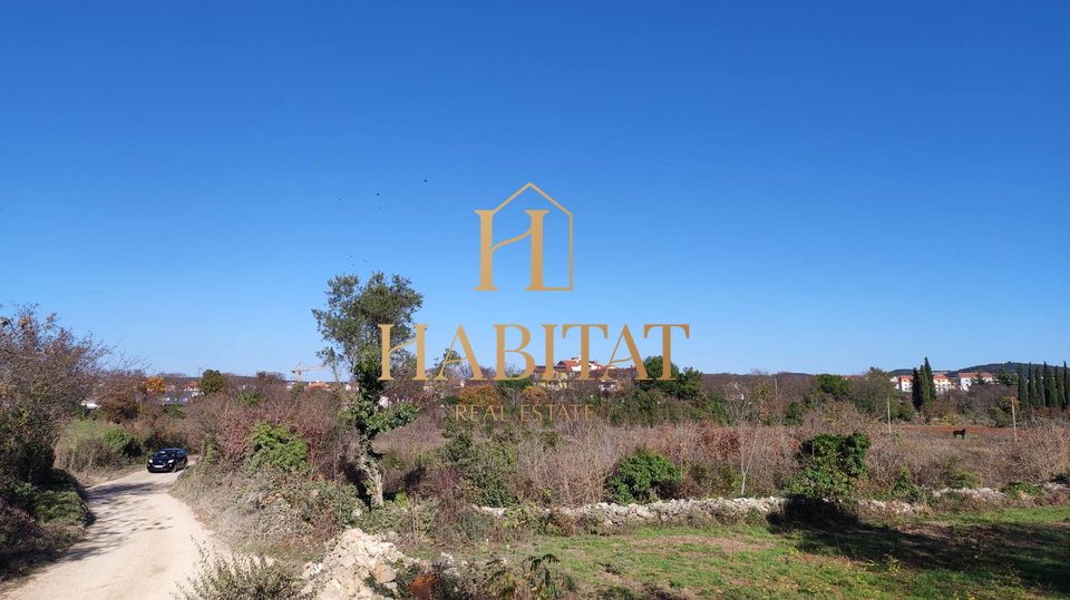 Land, 5860 m2, For Sale, Rovinj