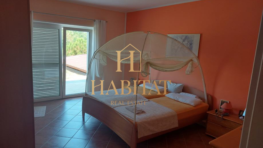 House, 200 m2, For Sale, Poreč - Mušalež