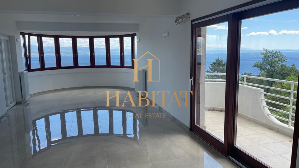 Apartment, 150 m2, For Sale, Opatija