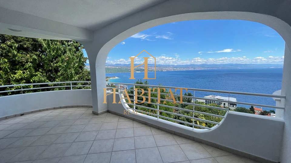 Apartment, 150 m2, For Sale, Opatija