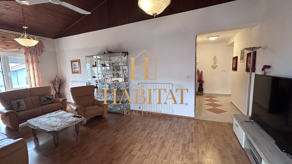 Apartment, 213 m2, For Sale, Umag