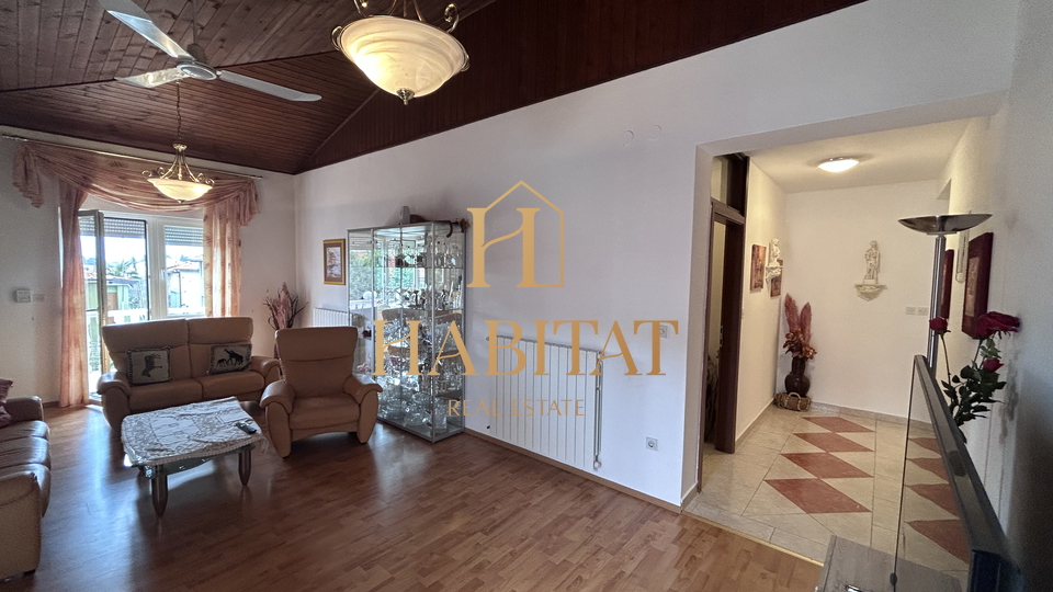 Apartment, 213 m2, For Sale, Umag