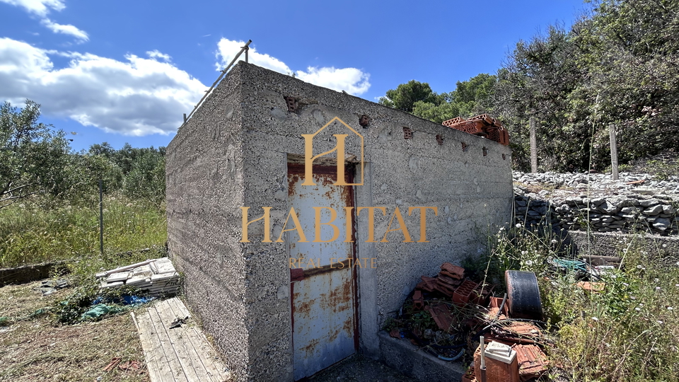 Zemljišče, 7687 m2, Prodaja, Supetar