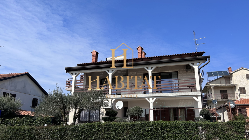 House, 330 m2, For Sale, Novigrad