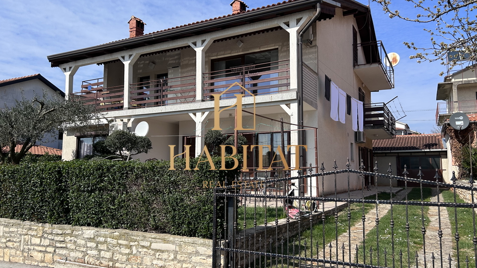 House, 330 m2, For Sale, Novigrad