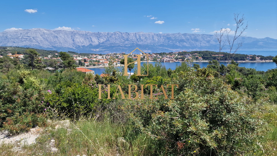 Dalmatia, Sumartin, building plot 608m2, all infrastructure, sea view, 100m from the sea